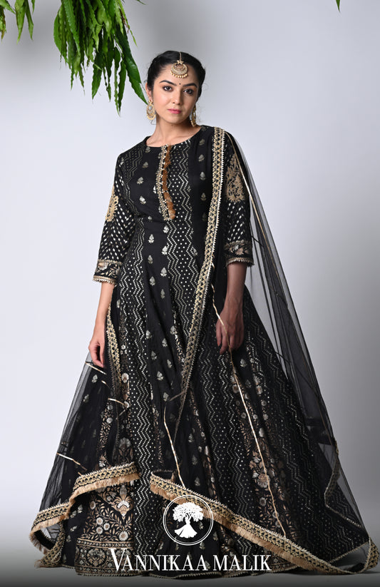 Black Anarkali Set