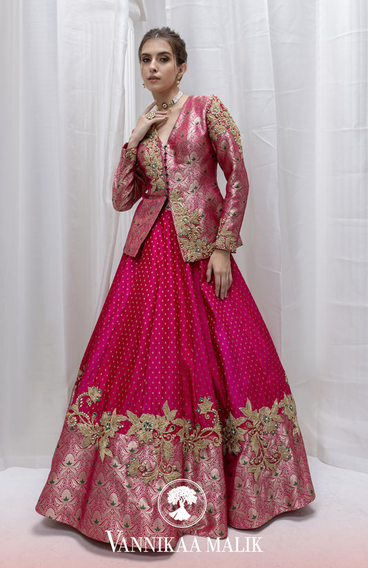 Rani Banarsi Lehenga set